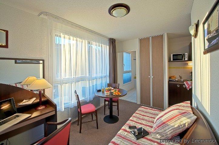 Comfort Suites Le-Port-Marly Paris Ouest Le Port-Marly Camera foto