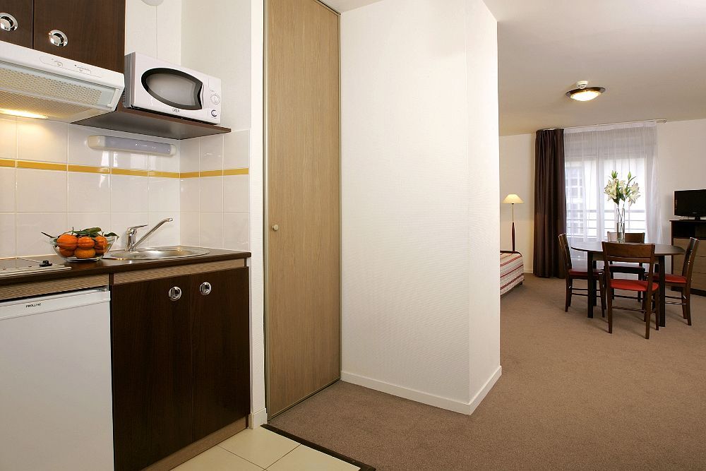 Comfort Suites Le-Port-Marly Paris Ouest Le Port-Marly Esterno foto
