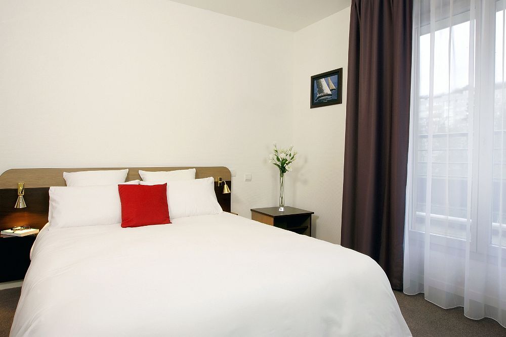 Comfort Suites Le-Port-Marly Paris Ouest Le Port-Marly Esterno foto